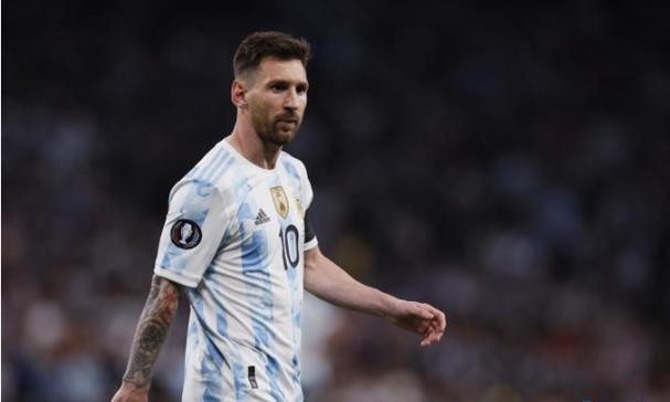 Kimi K2.5 带来了一个「蜂群时刻」